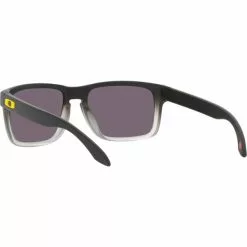 Lunettes De Soleil Lifestyle OAKLEY HOLBROOK TDF BLACK FADE W/ PRIZM GREY 22 Noir / Blanc / Jaune -Optique Sécurité Soldes 9 109102 holbrook tdf black fade w prizm grey oo9102 v155 04